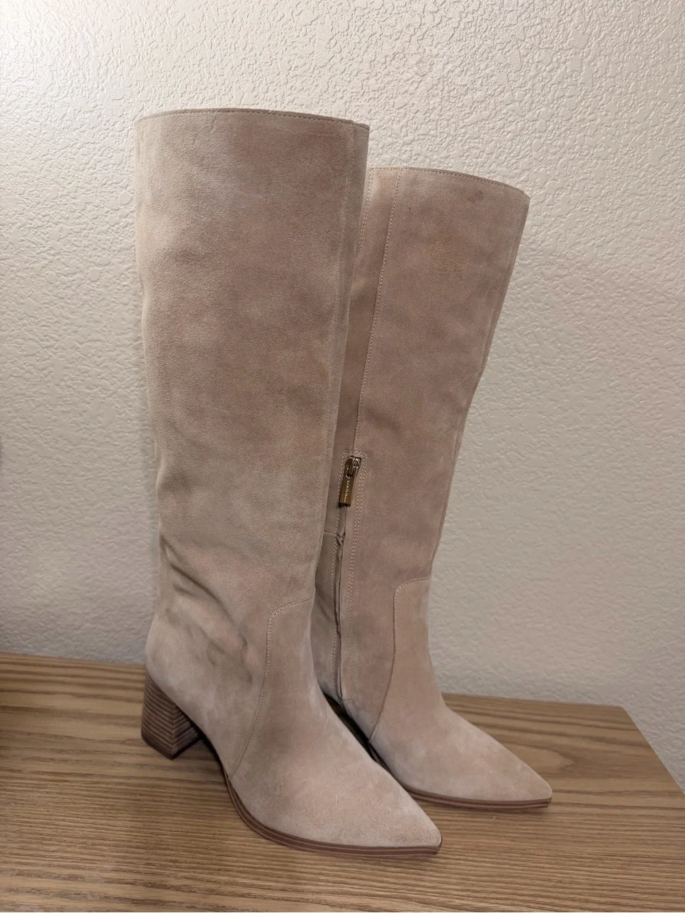 Vince Camuto Lumina Women's Over-the-Knee Suede Boots size 6.5 like new